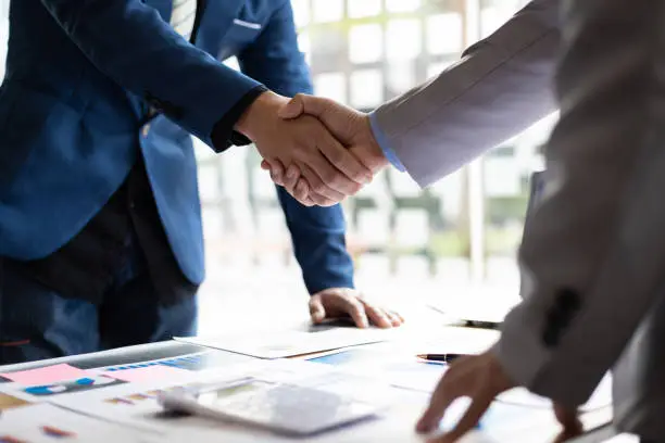 How To Choose a Financial Planner
