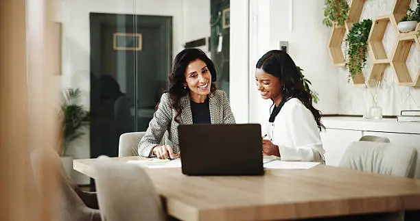how to choose a financial planner